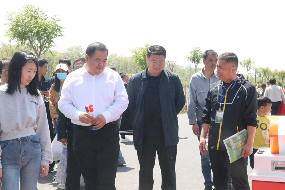 惠民县委常委、宣传部部长、副县长徐效亮