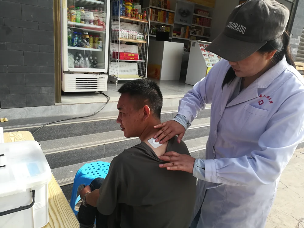 云南永平县科协到北斗彝族乡开展健康宣教义诊,反邪教科普宣传服务活动