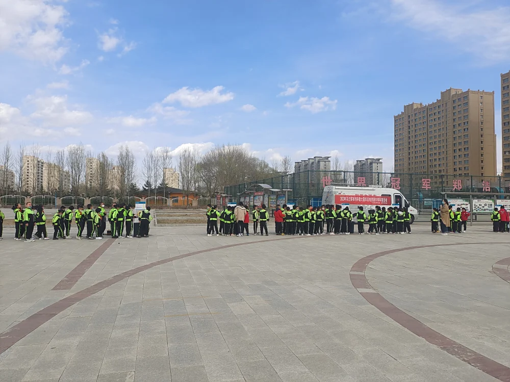 科普大篷车走进和顺小学