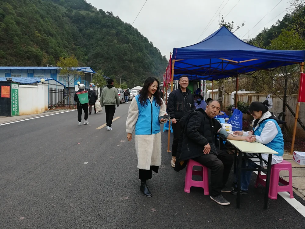 云南永平县科协厂街乡科技志愿服务活动