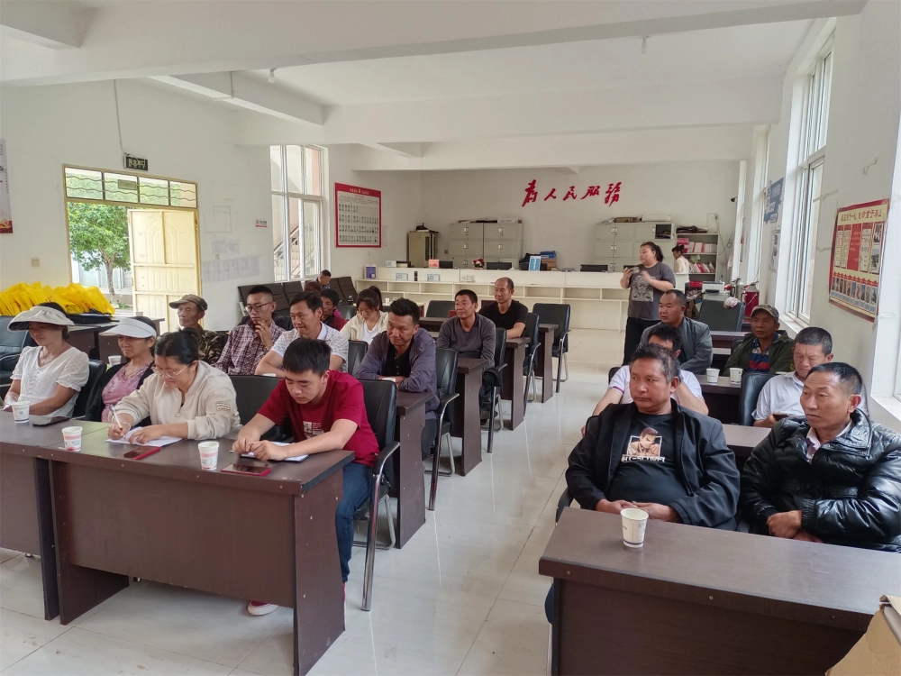 云南永平县北斗乡黄连村&ldquo;百名专家科技下乡&rdquo;食用菌栽培培训活动