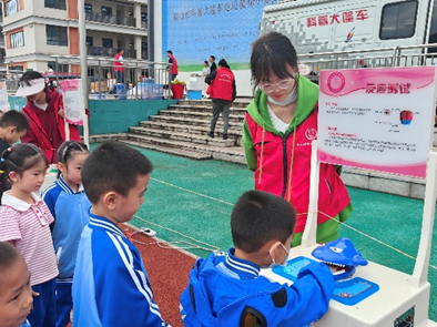 仁寿县鳌峰小学图片