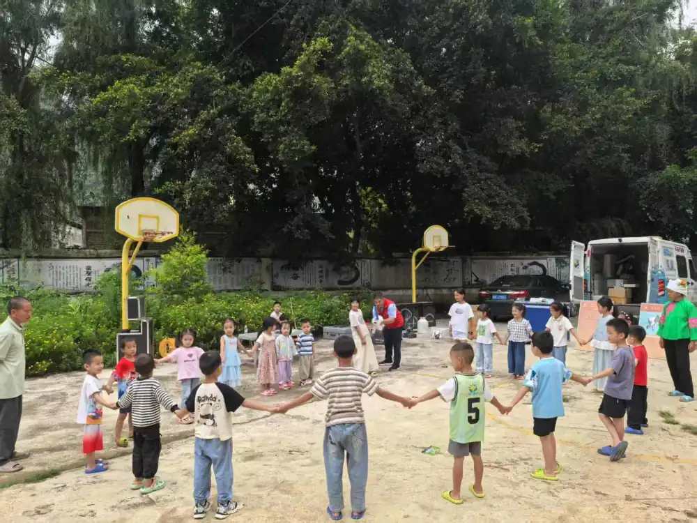 莱顿瓶-静电储存与释放实验