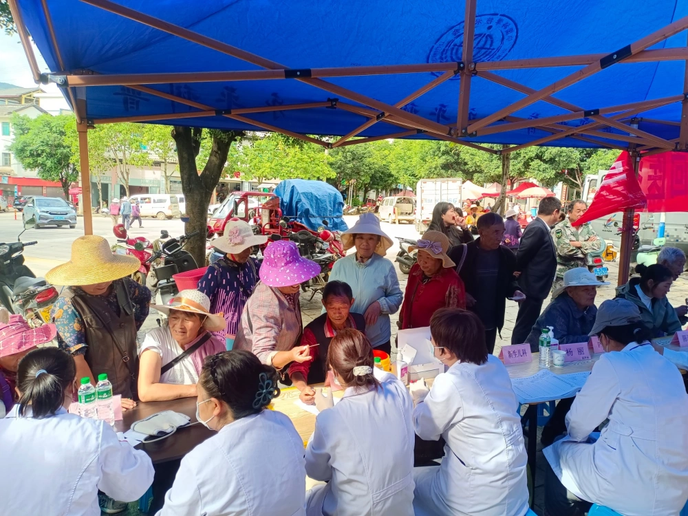 永平县科协到杉阳镇开展科普大篷车进农村暨急诊急救&ldquo;五大中心&rdquo;健康宣教科技志愿服务活动