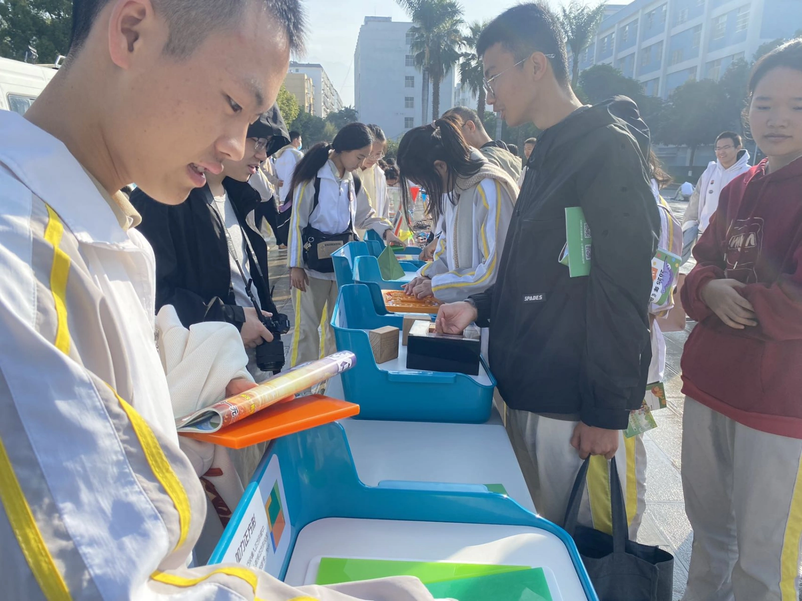 图片加载失败